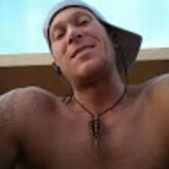 Meet your Posher, Thomas - Picture 1 of 1